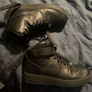 Nike Air Force 1 Triple Black - never worn